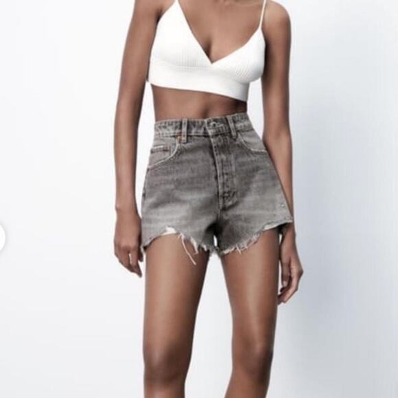 Zara Washed Grey Black Button Fly Distressed Denim Shorts Size 2 - Picture 2 of 12